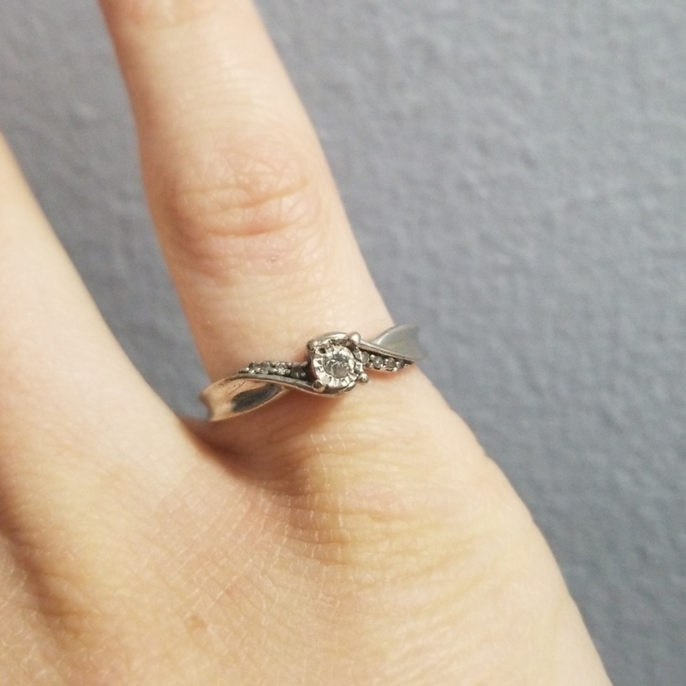 Promise ring